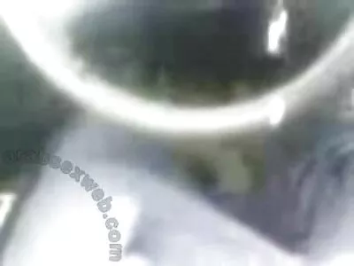 Busty لنڈ تسلی بخش