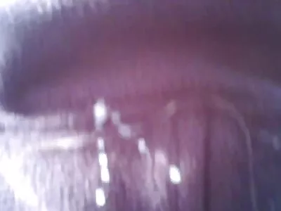 سنہرے بالوں والی اس کی تنگ بلی مساج