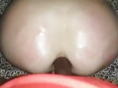 Busty minx کچھ مزہ آ رہا ہے۔